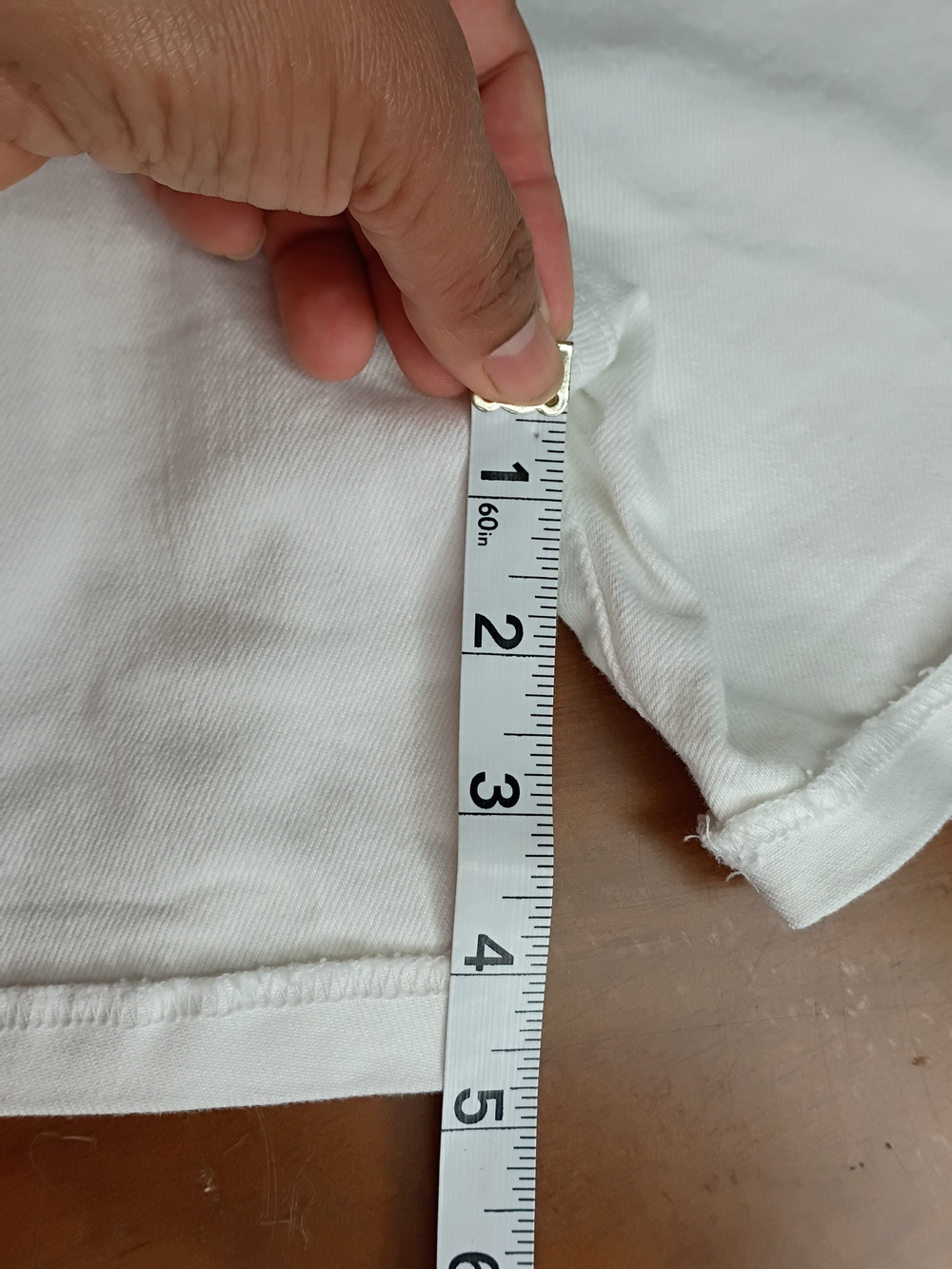 Just Black Women's White Denim Shorts - Picture 9 of 13